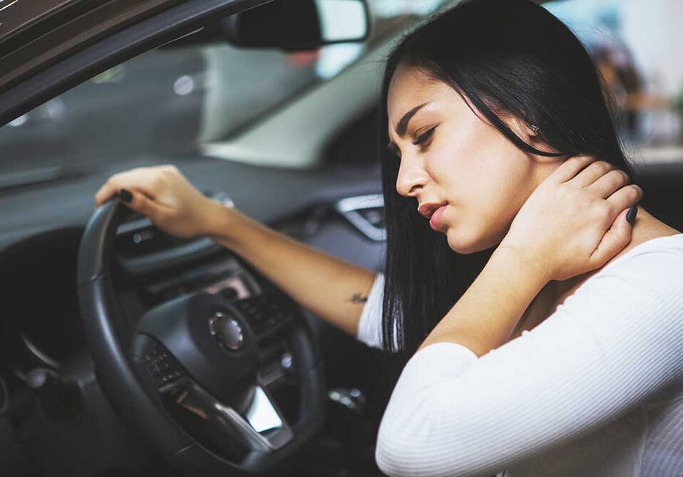 What Are the Symptoms of Whiplash or Soft Tissue Damage?